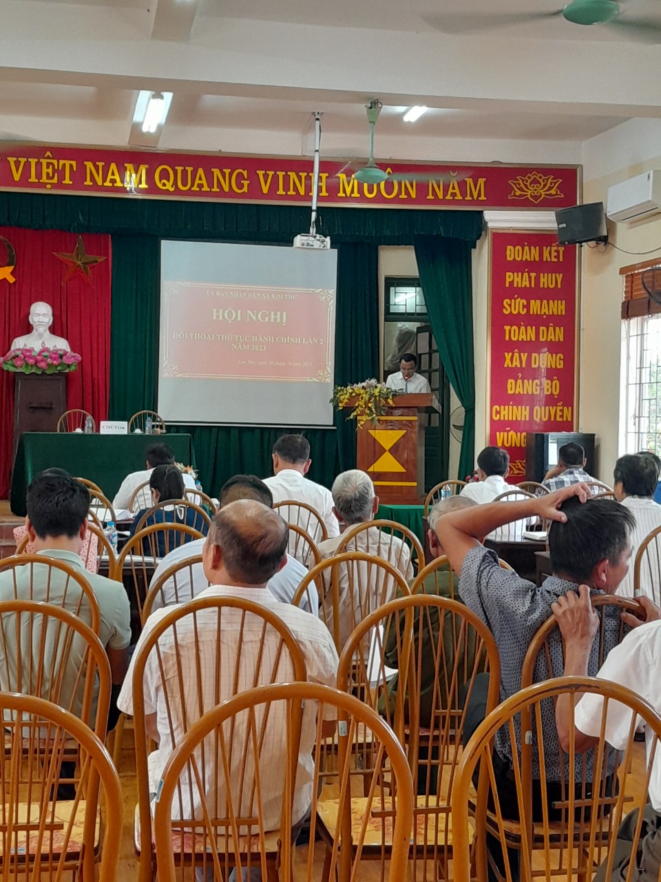 Đối thoại CCHC